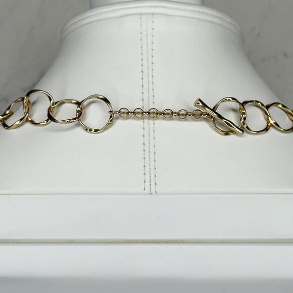 Twisted Chain Link Gold Tone Toggle Necklace - Picture 8 of 8
